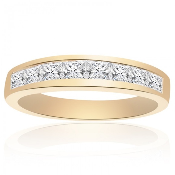 1.00 Carat Princess Cut Diamond Wedding Band 14K - Picture 1 of 6
